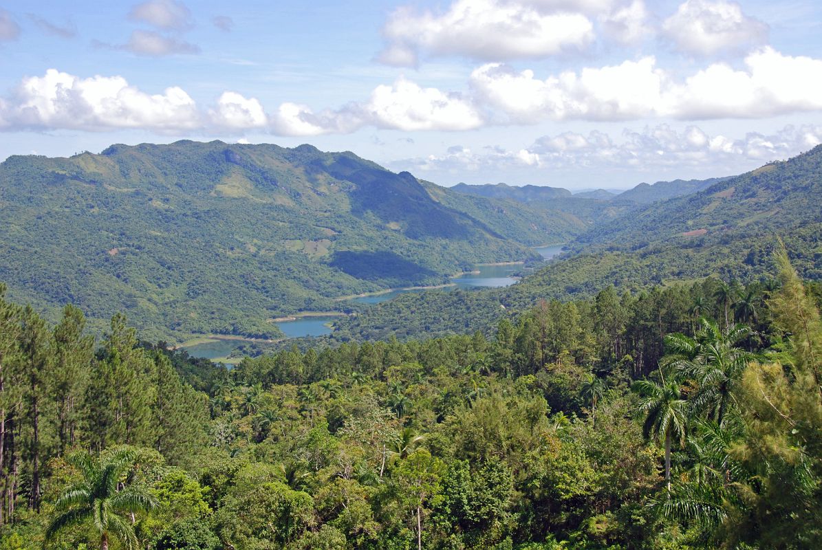 64 Cuba - Trinidad - Sierra del Escambray - Embalse Hanabanilla reservoir